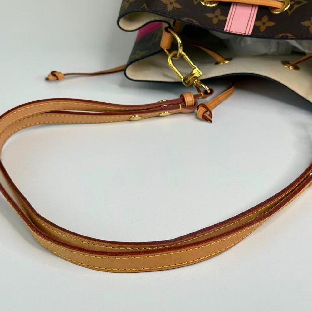 Louis Vuitton Monogram Canvas Limited Edition Neonoe Bucket Bag with Pink Trim - Picture 6 of 8